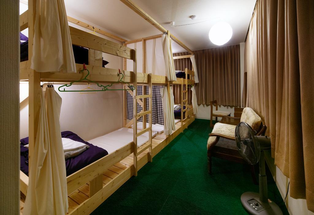 Auberge de jeunesse Travellersdou Kirinya à Uji Extérieur photo